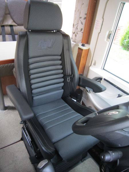 fiat-carthago-ducato-wohnmobile-luftsitze-ergnomische-Sitze-ASN-Autositze-Nobis-Bad-Wildungen-07