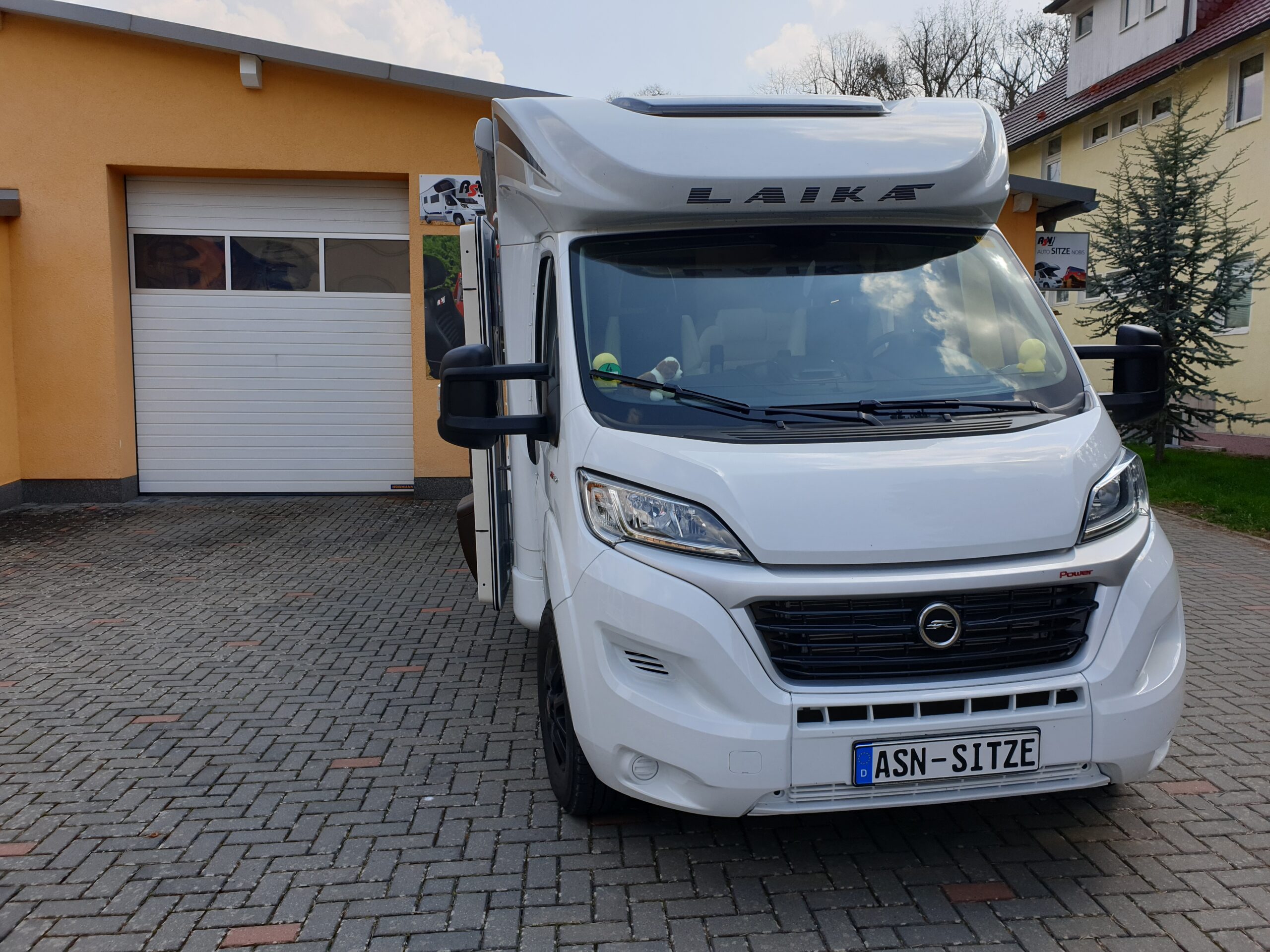 Laika Basis Ducato Nappa Stoff 4 2021 20210421_123459 (4)