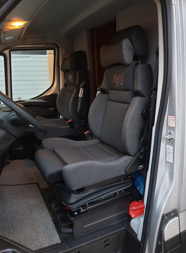 Phoenix Basis-Iveco ASN Luftsitze
